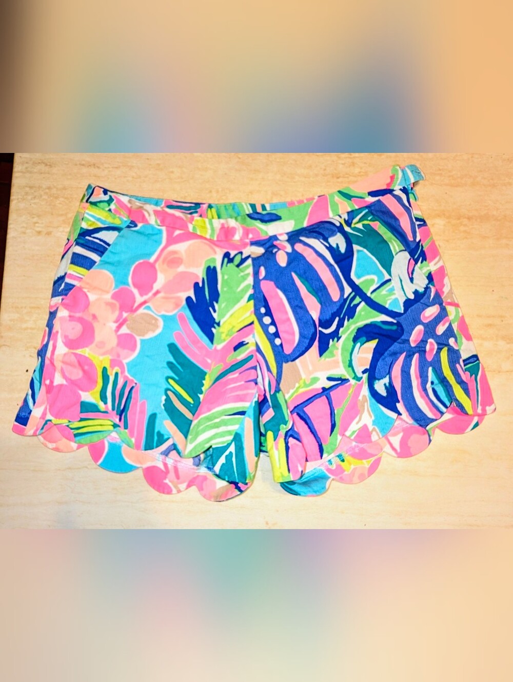 Lilly Pulitzer Shorts Size 2 Tropical Floral Scallop Hem